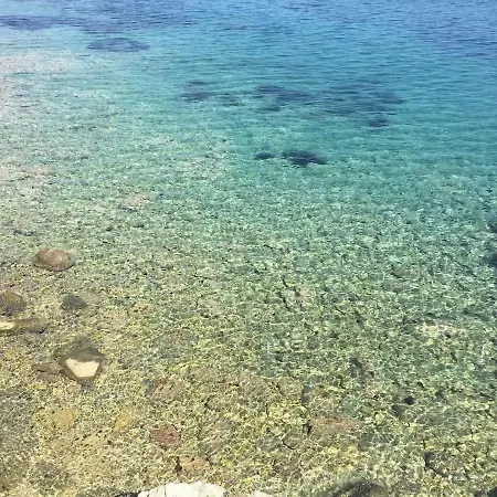 Aegean Beachfront Dream House - With Service! ヴィラ